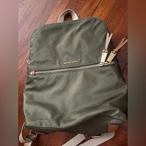 MICHAEL KORS BACKPACK